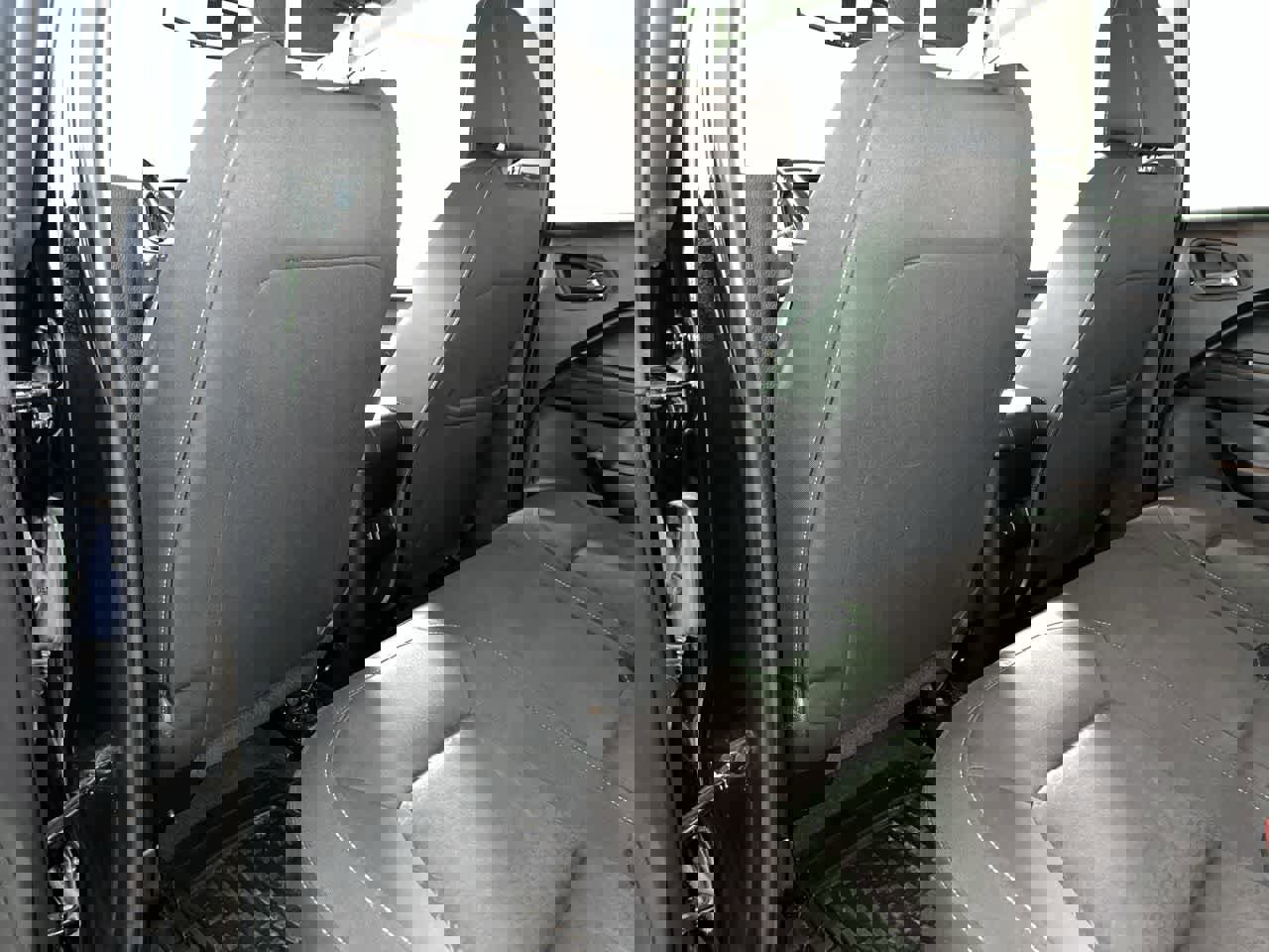 Used 2016 GMC Canyon SLE w/ SLE Convenience Package image 24