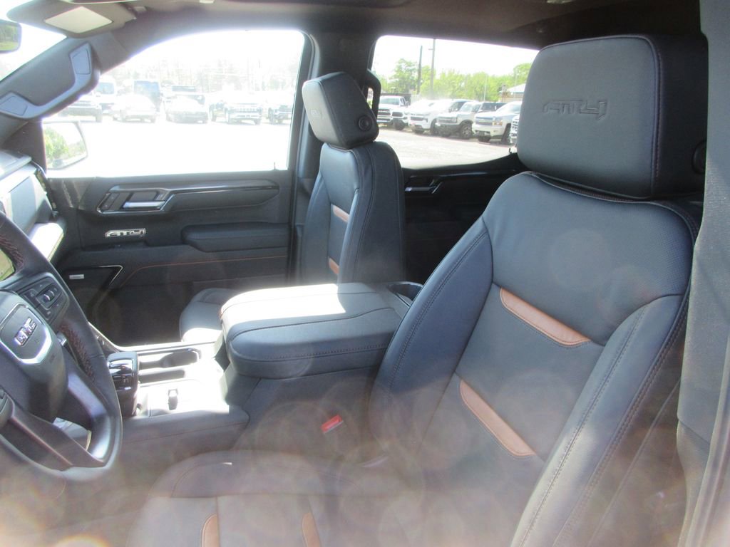 New 2026 GMC Sierra 1500 AT4 w/ AT4 Premium Package AWD/4WD image 13
