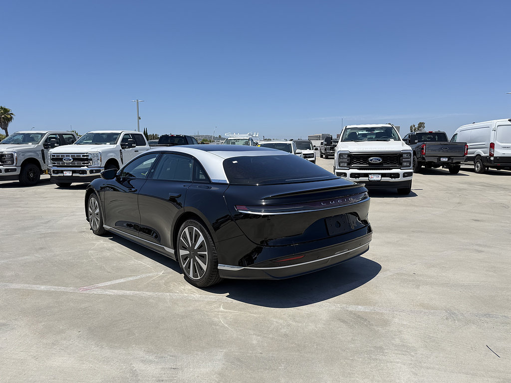 Used 2025 Lucid Air Touring AWD/4WD image 2