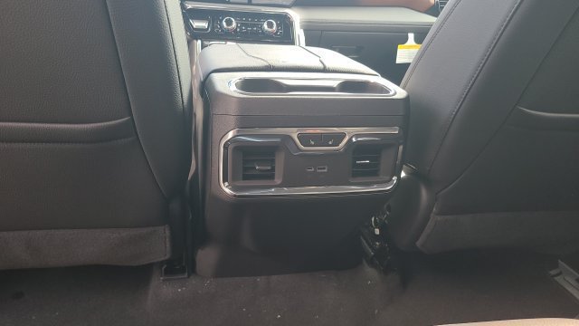 New 2026 GMC Sierra 1500 Denali AWD/4WD image 24