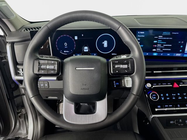 Used 2024 Hyundai Santa Fe Limited image 13