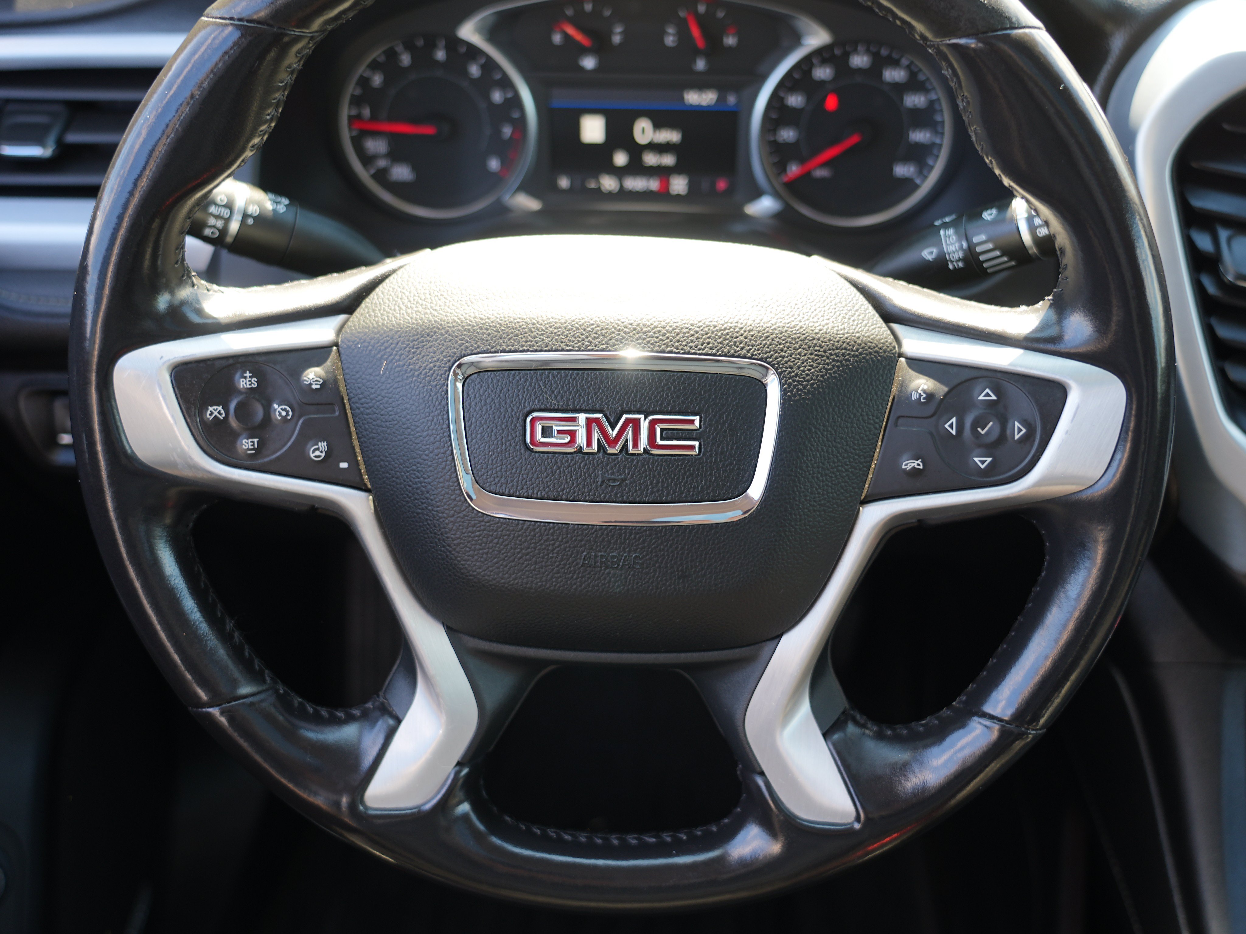 Used 2021 GMC Acadia SLT w/ Preferred Package AWD/4WD image 24