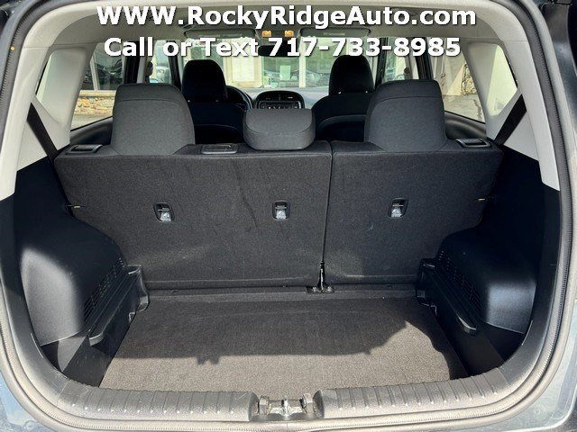 Used 2025 Kia Soul LX w/ LX Technology Package FWD image 29