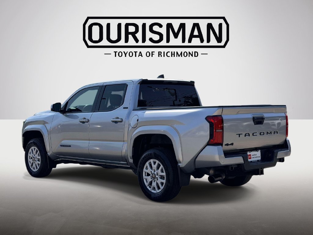 Used 2024 Toyota Tacoma SR5 AWD/4WD image 22