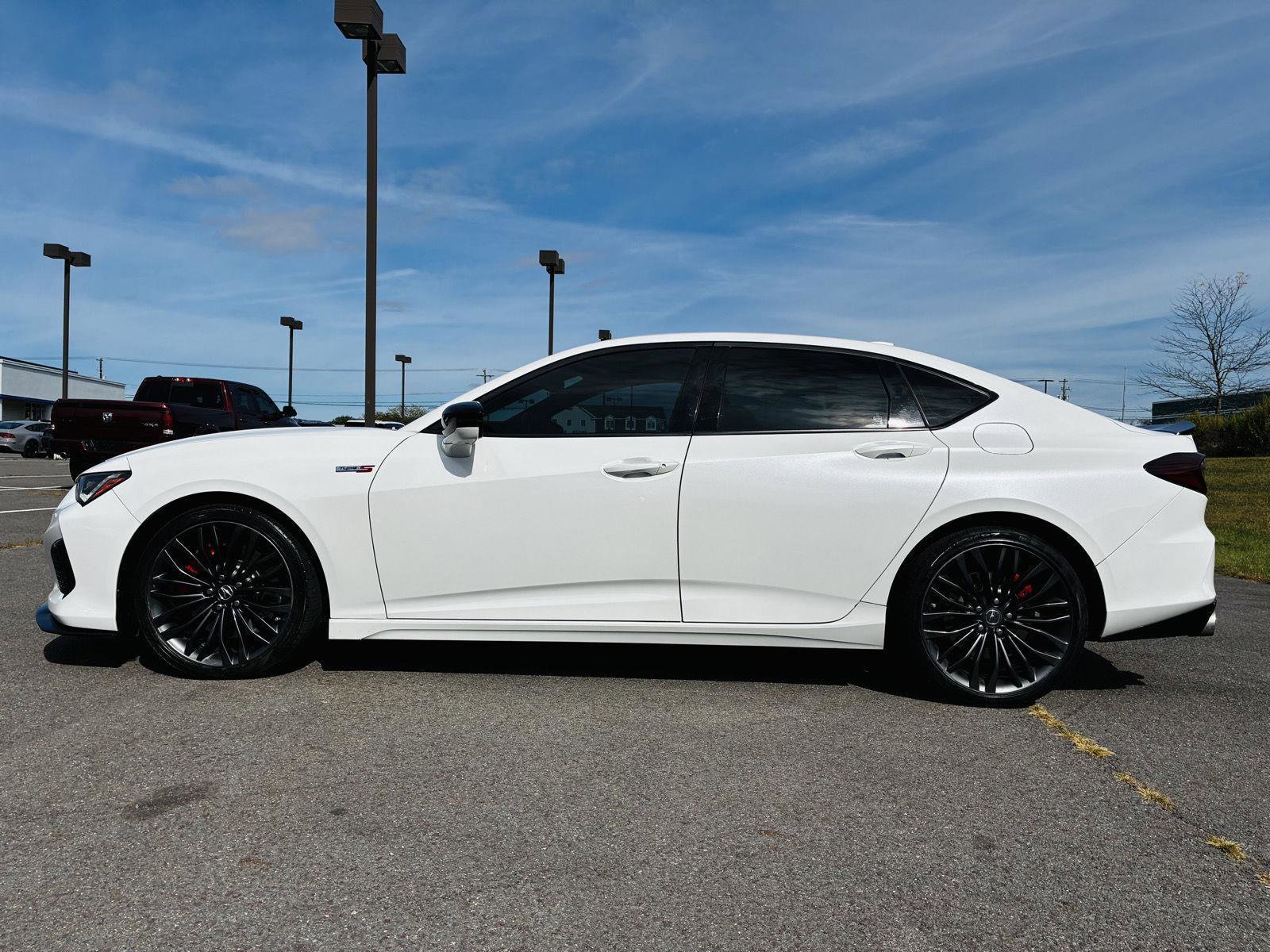 Used 2021 Acura TLX Type S image 3