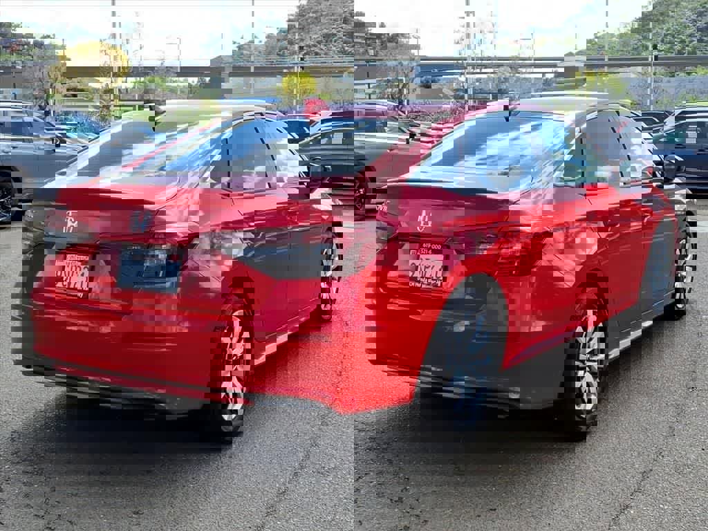 Used 2025 Honda Civic LX image 4