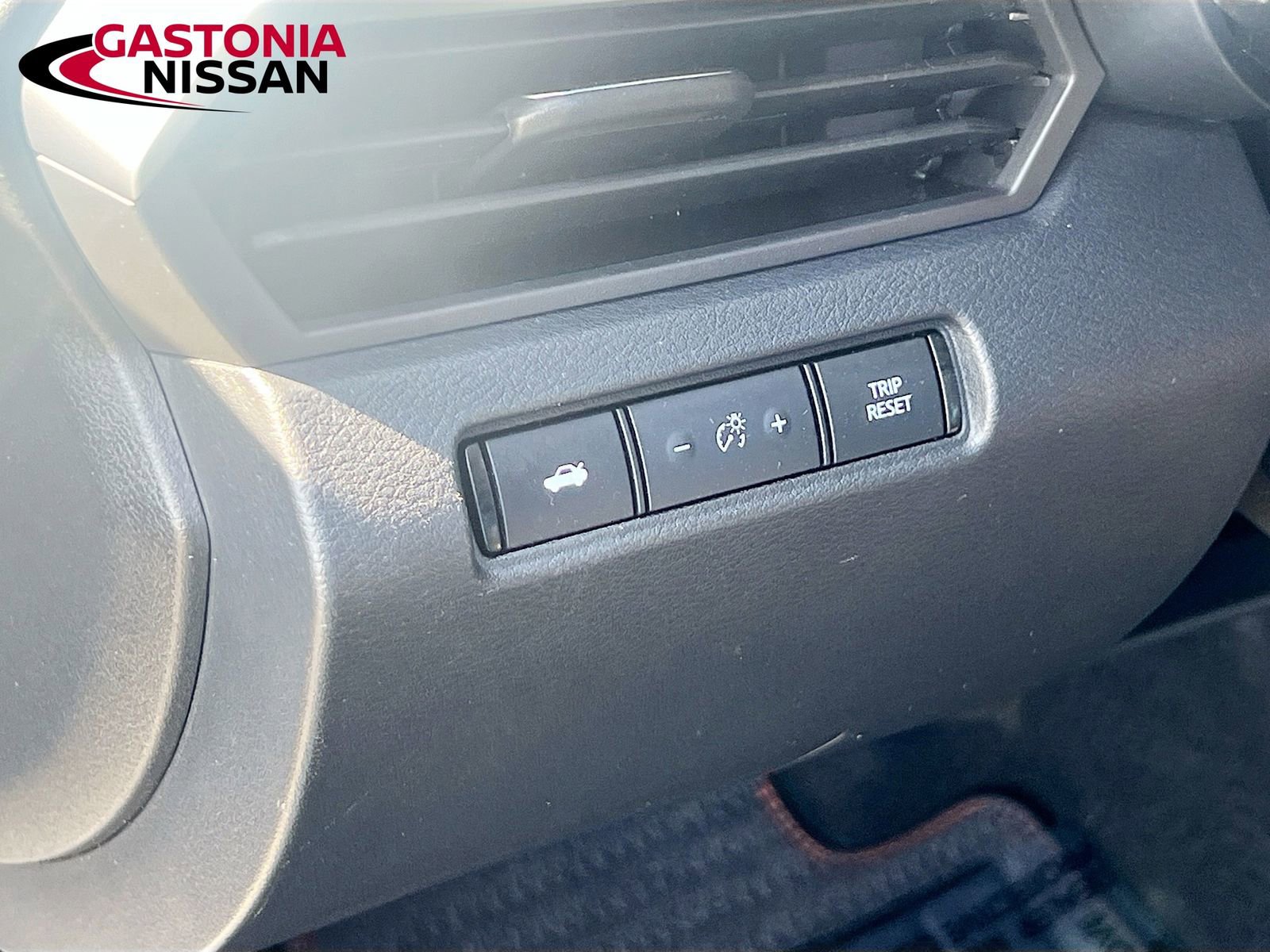 Used 2020 Nissan Altima 2.5 SR image 13