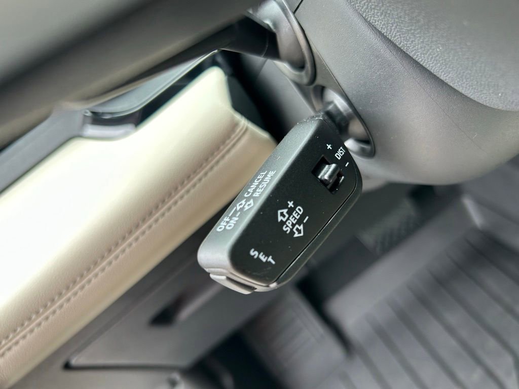 Used 2025 Audi Q6 e-tron Premium Plus w/ Premium Plus image 70