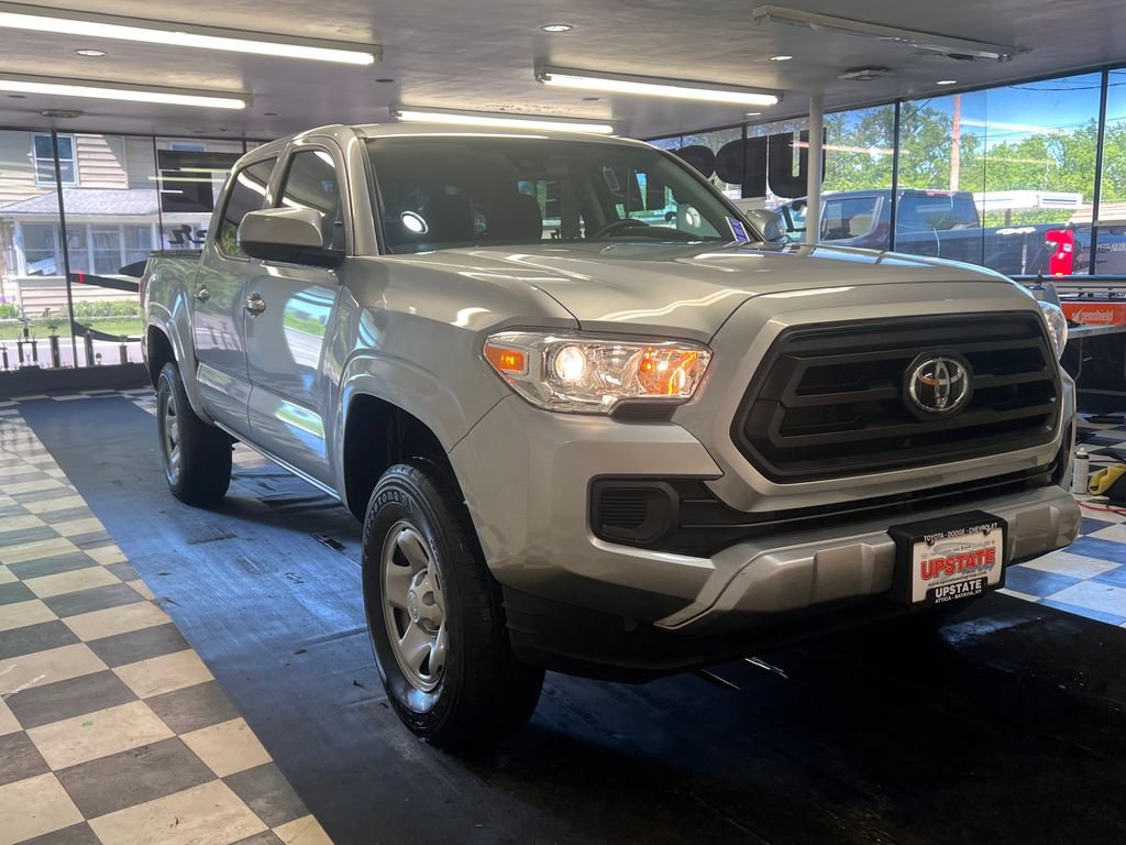 Used 2023 Toyota Tacoma SR AWD/4WD image 1