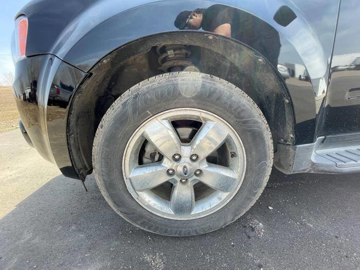 Used 2010 Ford Escape Limited AWD/4WD image 11