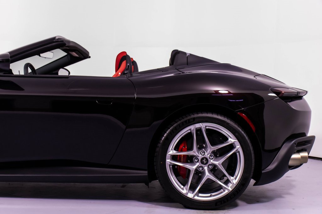 Certified 2024 Ferrari Roma Spider image 27
