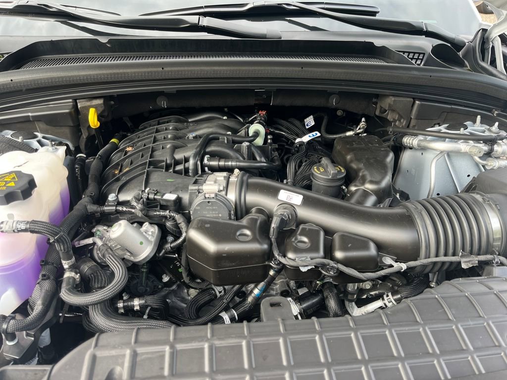 New 2025 Jeep Grand Cherokee Altitude image 3