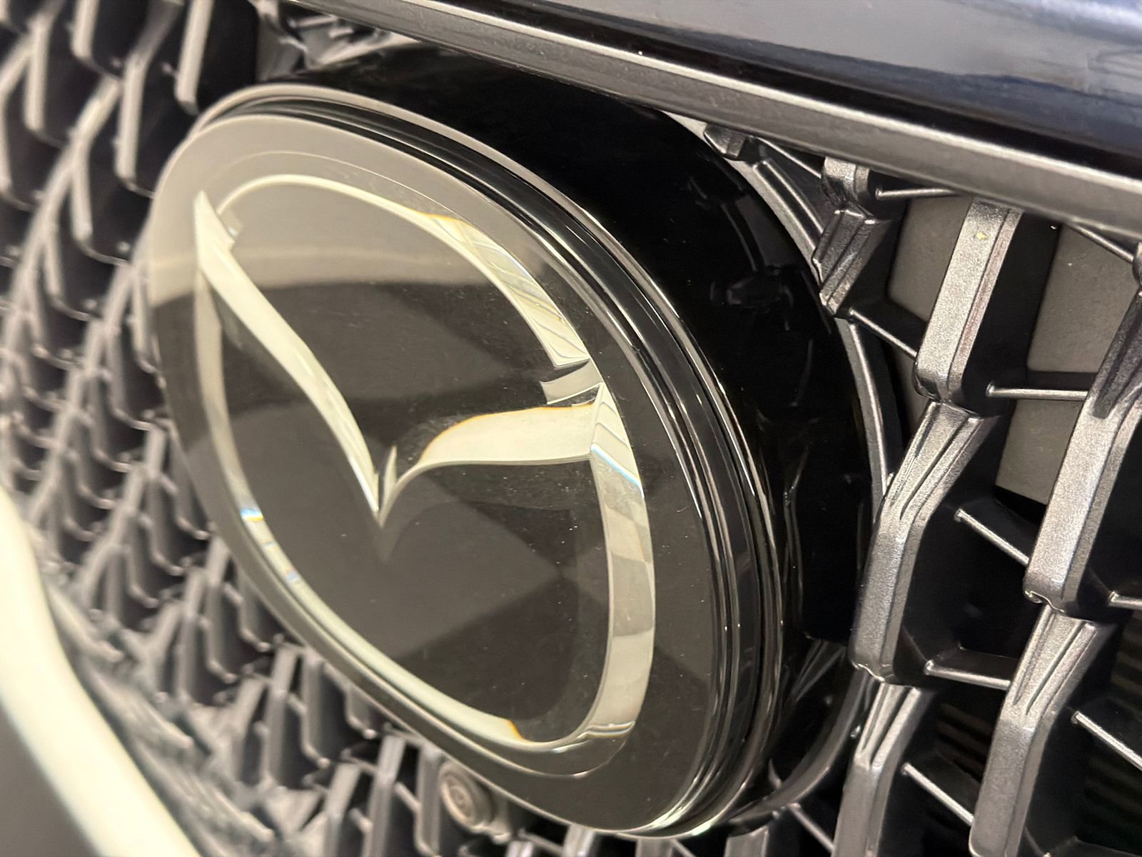 Certified 2025 MAZDA CX-5 Signature AWD/4WD image 14