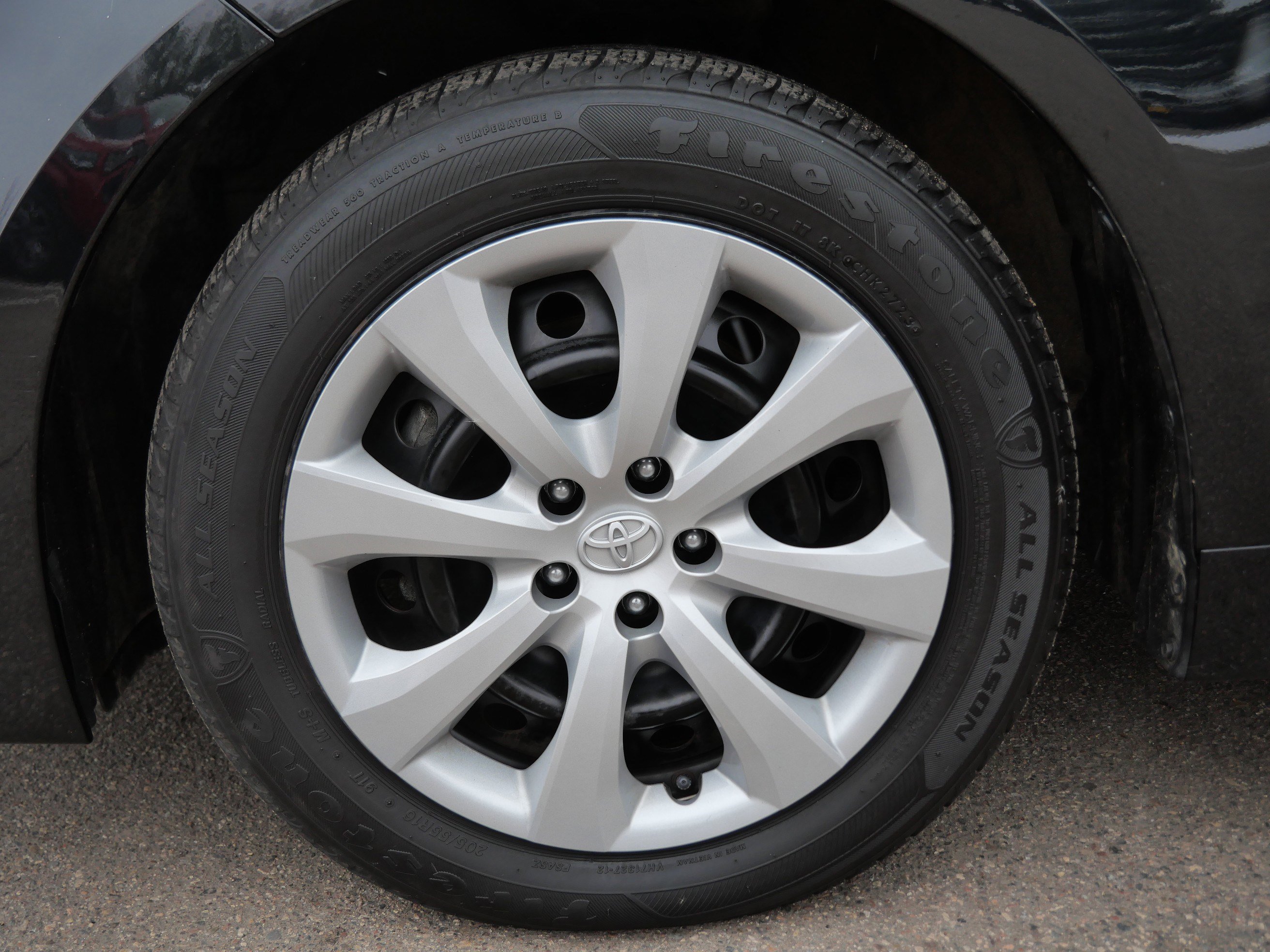 Certified 2022 Toyota Corolla LE image 16