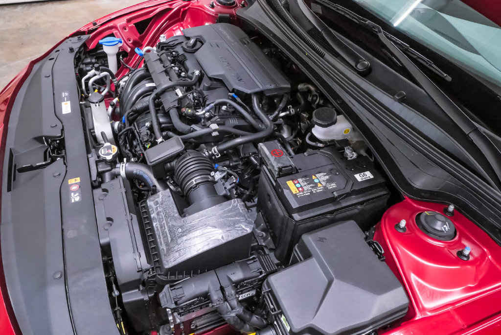 Certified 2026 Hyundai Elantra Sport FWD image 26