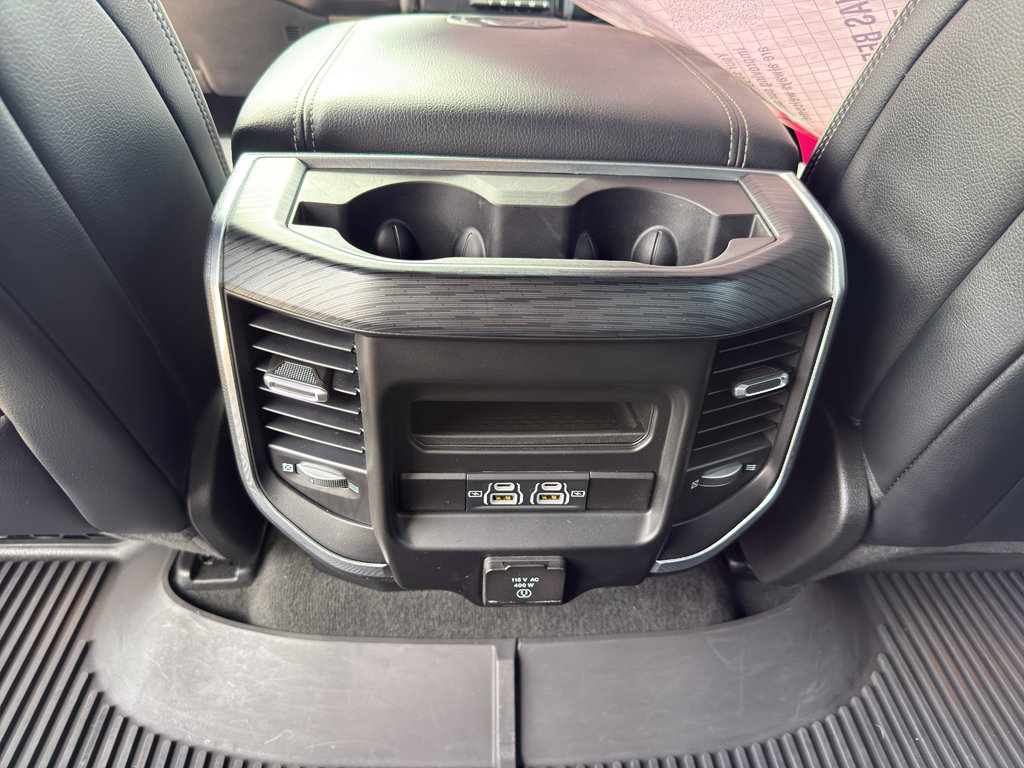 Used 2023 RAM 1500 Laramie AWD/4WD image 32
