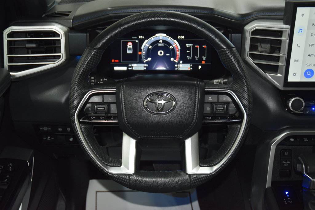 Used 2024 Toyota Tundra Platinum AWD/4WD image 31