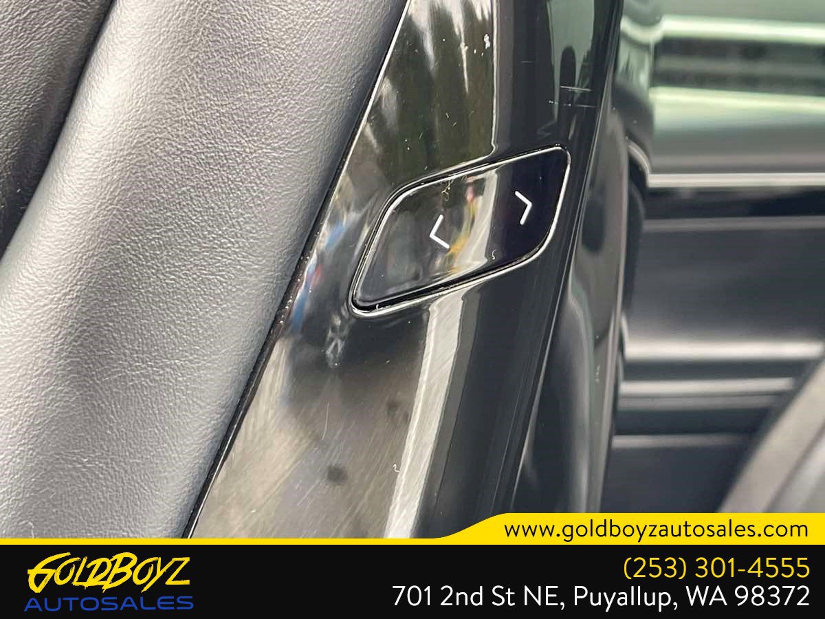 Used 2017 Tesla Model X 75D image 16