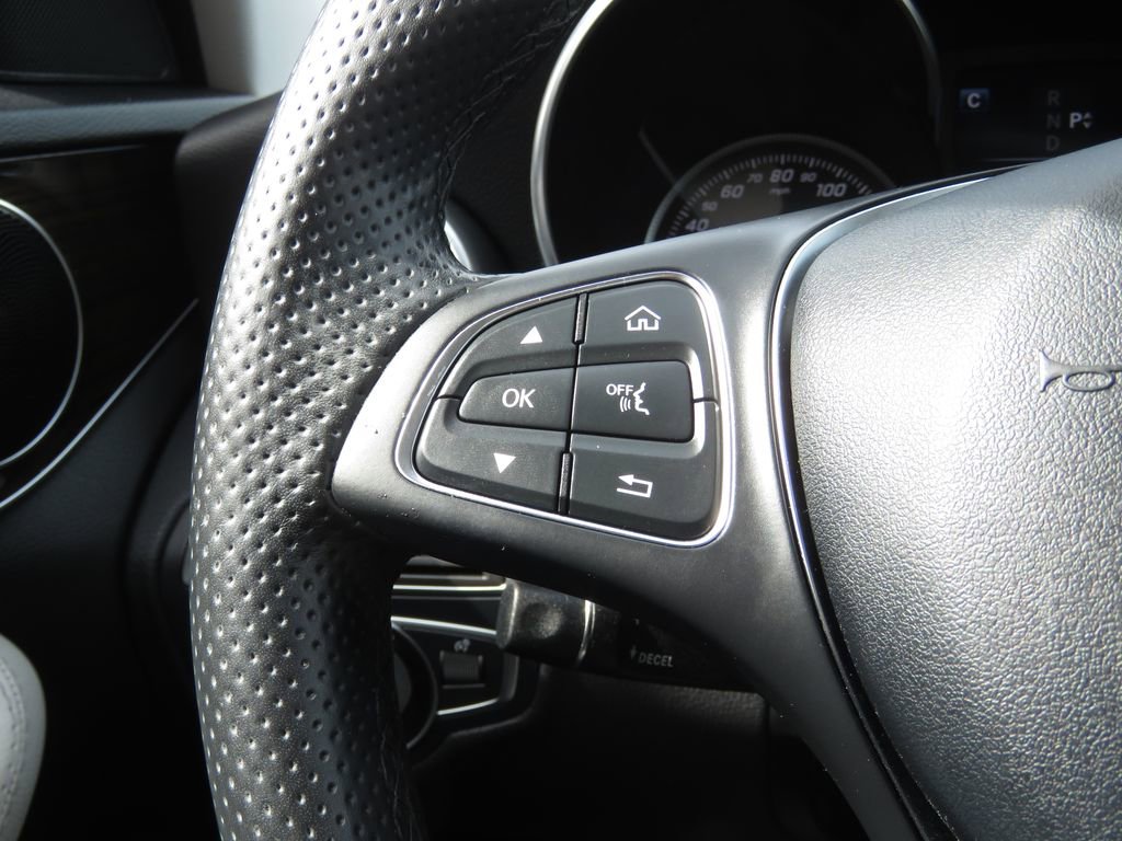 Used 2016 Mercedes-Benz C 300 4MATIC Sedan image 21