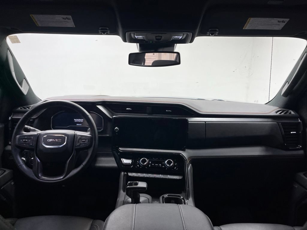 Used 2024 GMC Sierra 1500 AT4 w/ AT4 Preferred Package AWD/4WD image 18