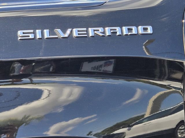 Used 2023 Chevrolet Silverado 1500 Custom image 13