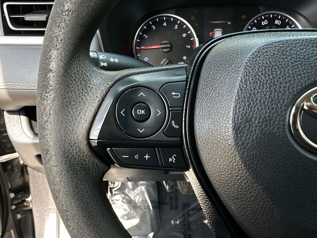 Certified 2020 Toyota RAV4 LE image 20