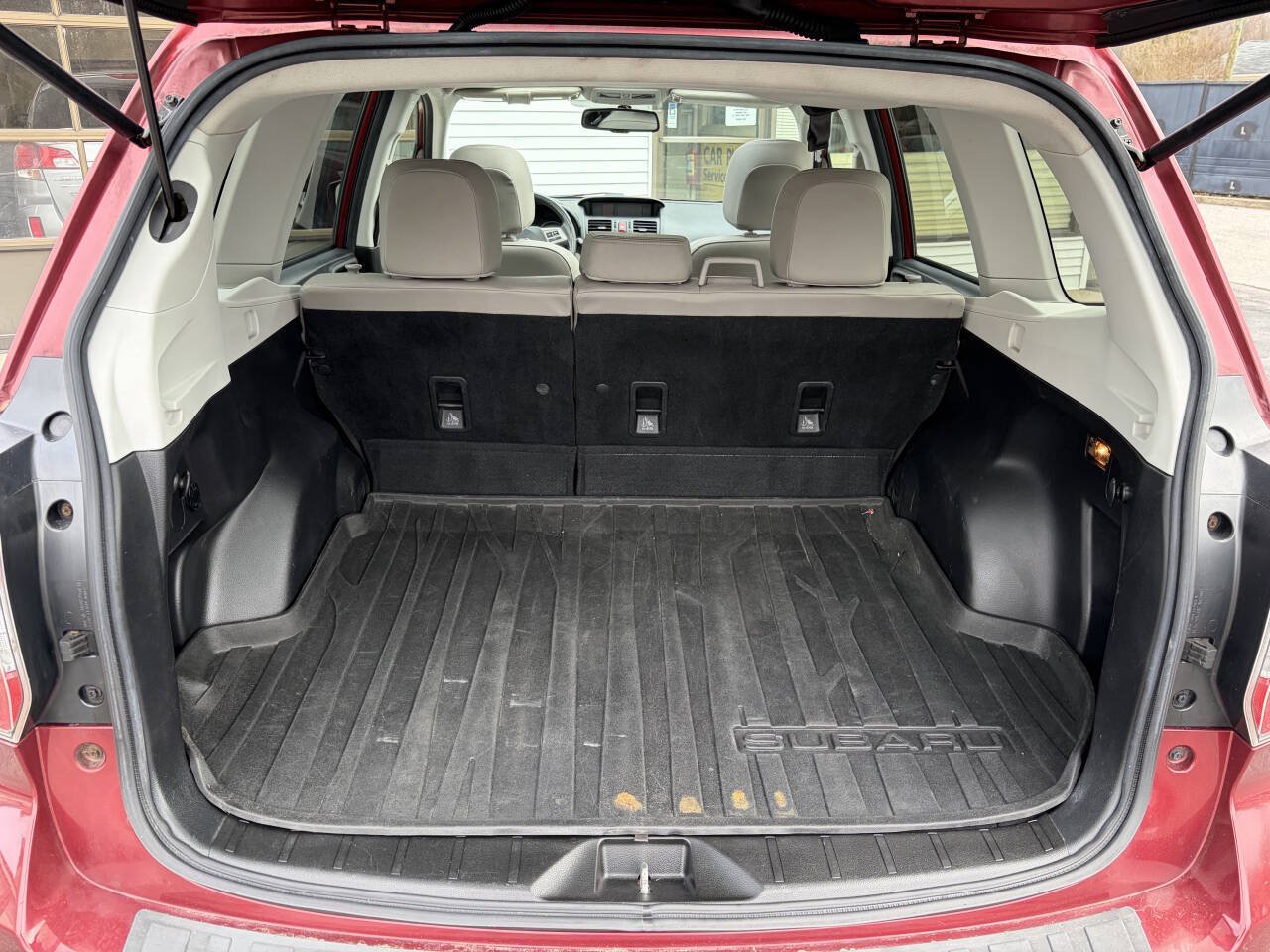 Used 2015 Subaru Forester 2.5i Limited AWD/4WD image 15