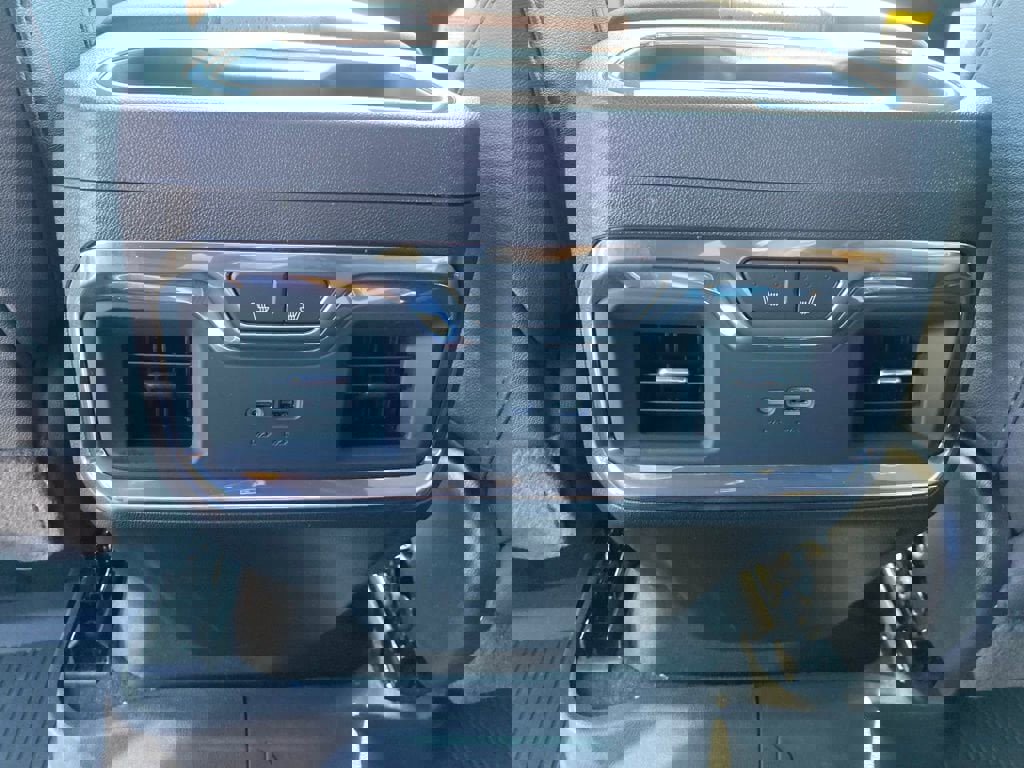 New 2025 Chevrolet Silverado 2500 High Country w/ High Country Premium Package image 23