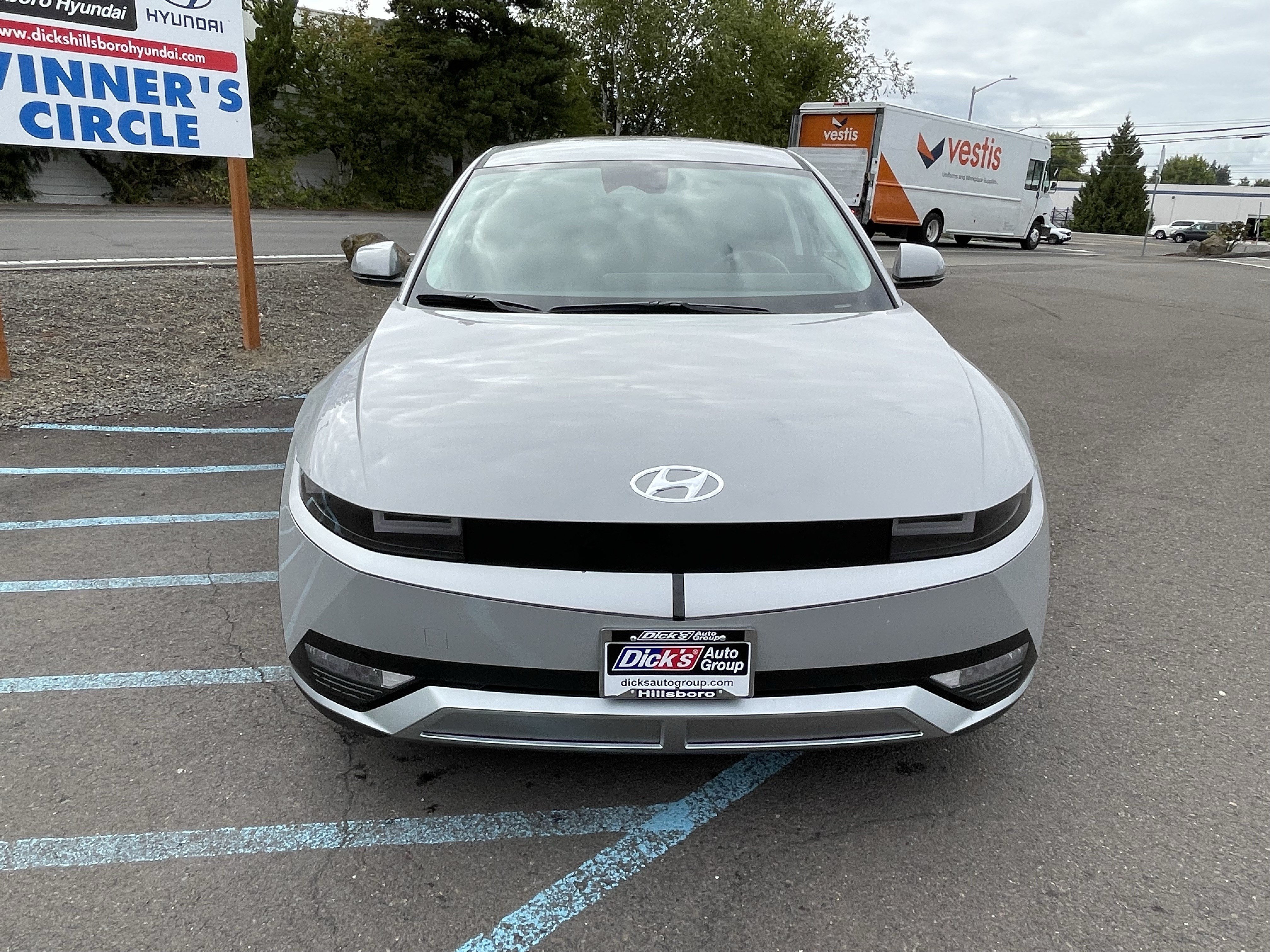 Certified 2024 Hyundai Ioniq 5 SEL RWD image 8