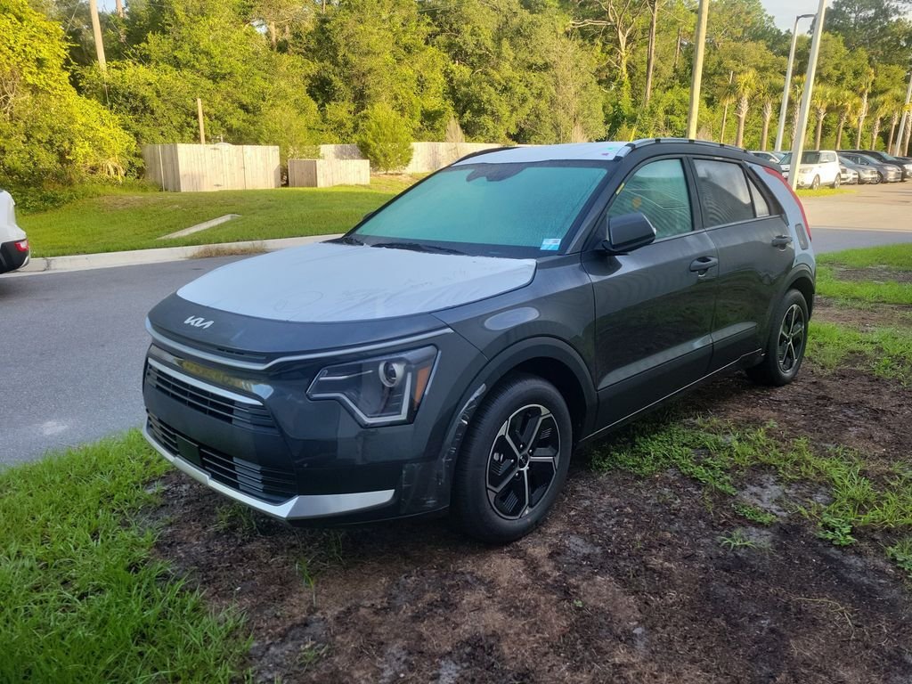New 2026 Kia Niro EX FWD image 3