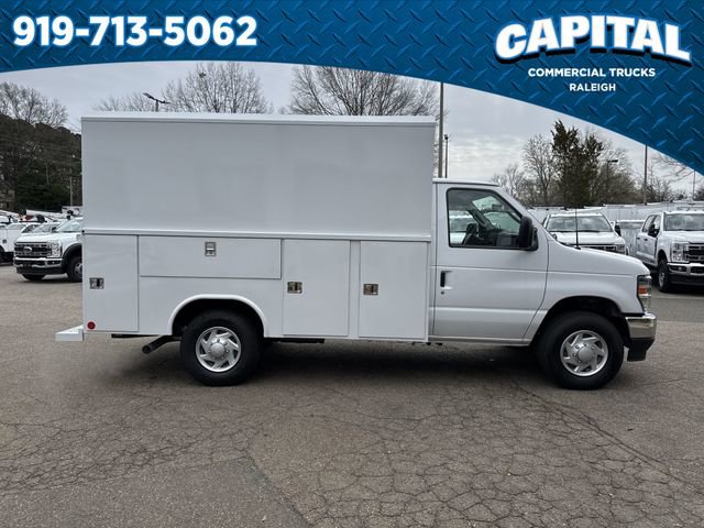 New 2025 Ford E-350 and Econoline 350 Super Duty w/ Power Equipment Group image 9