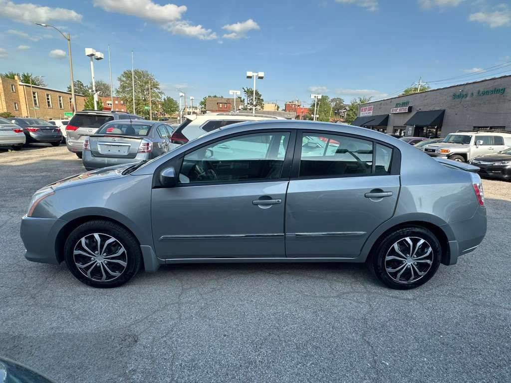 Used 2012 Nissan Sentra 2.0 S FWD image 5
