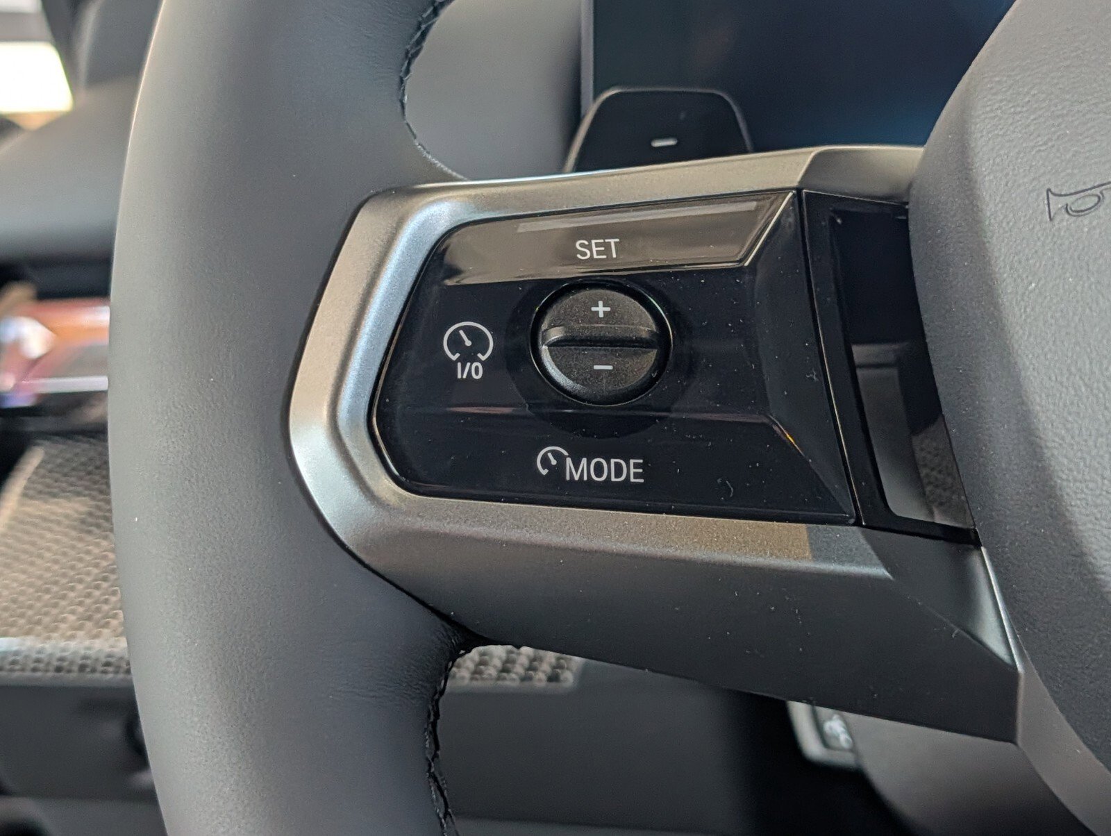 New 2027 BMW 550e xDrive AWD/4WD image 18