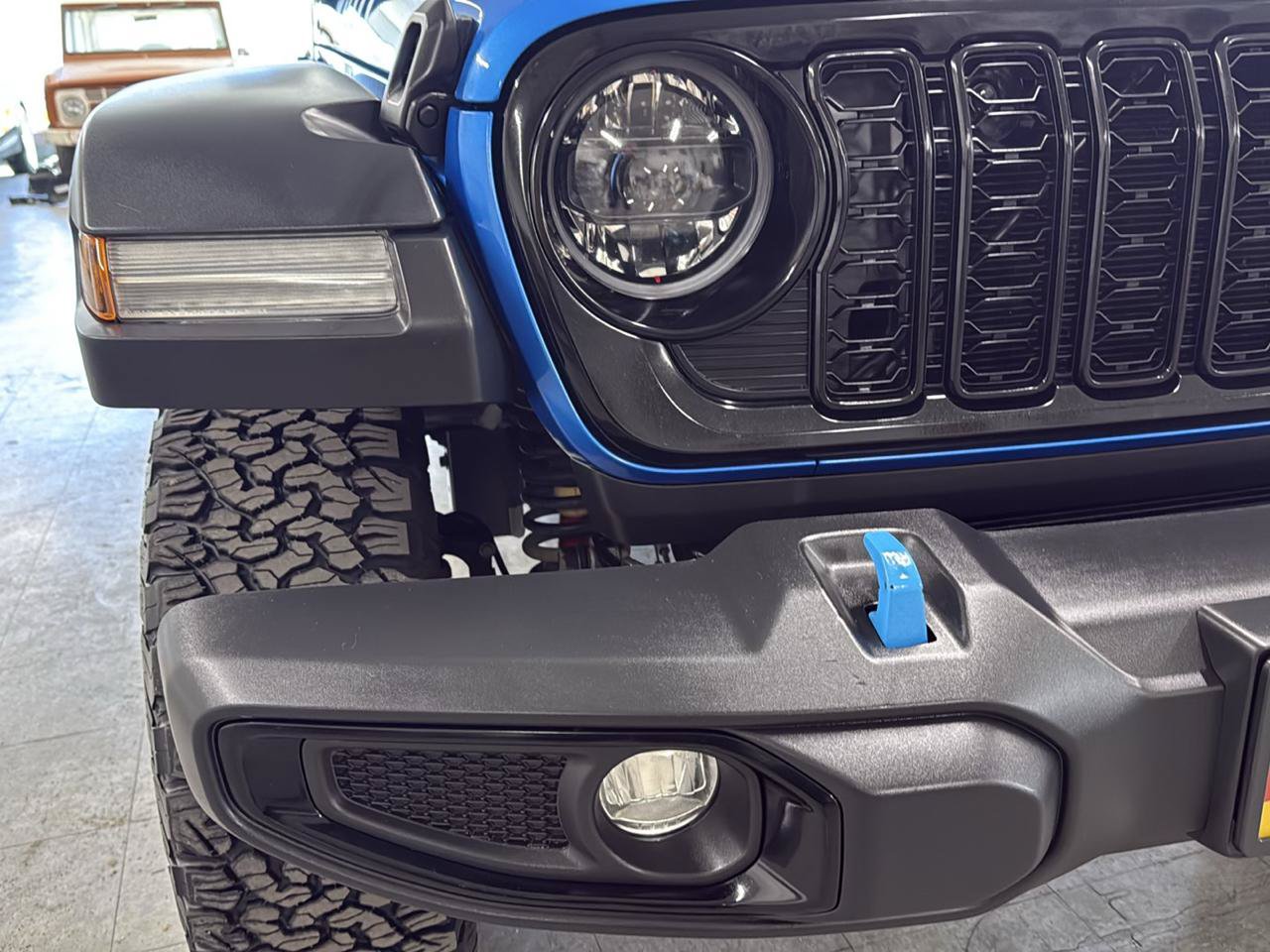 Used 2024 Jeep Wrangler Unlimited AWD/4WD image 77