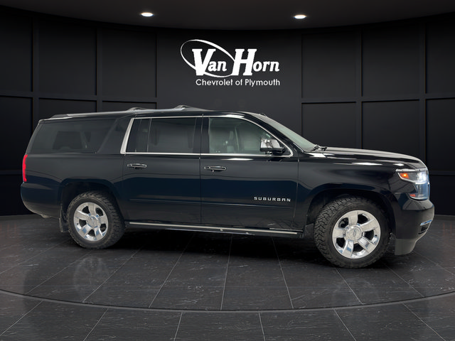 Used 2019 Chevrolet Suburban Premier AWD/4WD image 8