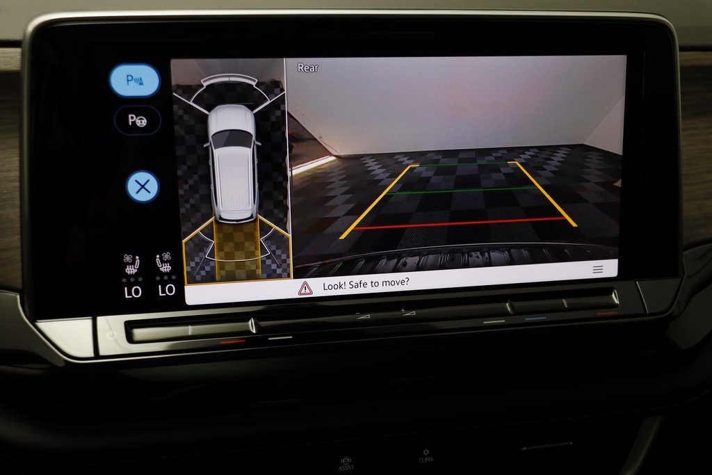 New 2026 Volkswagen Atlas SEL Premium R-Line image 11