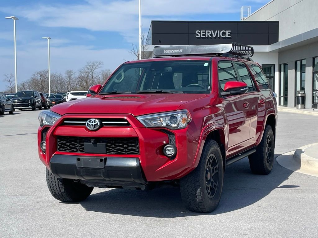 Used 2023 Toyota 4Runner TRD Off-Road Premium w/ Off Road Premium Plus Package AWD/4WD image 3