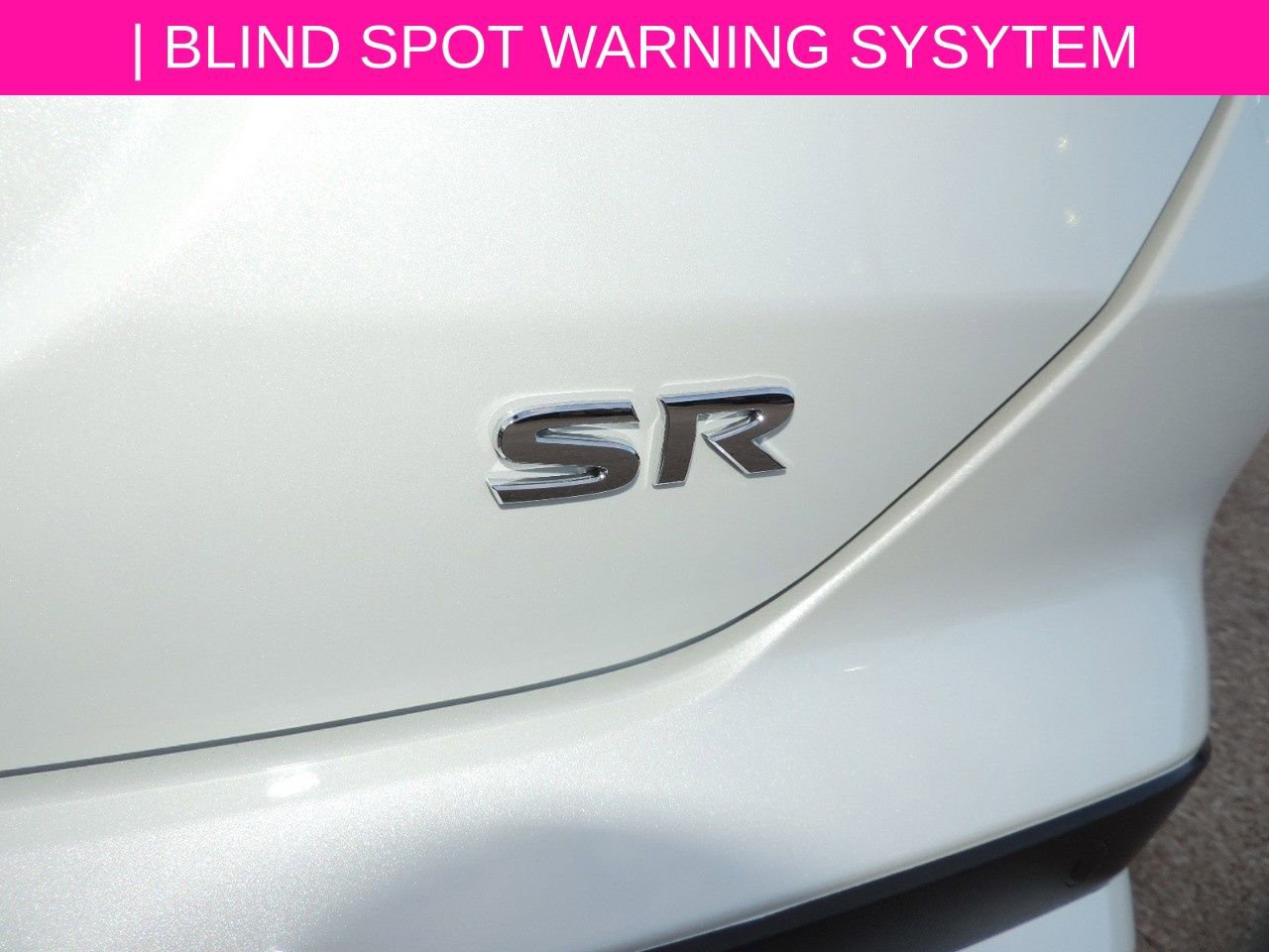 Certified 2024 Nissan Kicks SR w/ SR Premium Package FWD image 12