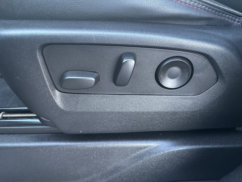 Used 2023 Chevrolet Tahoe RST image 27