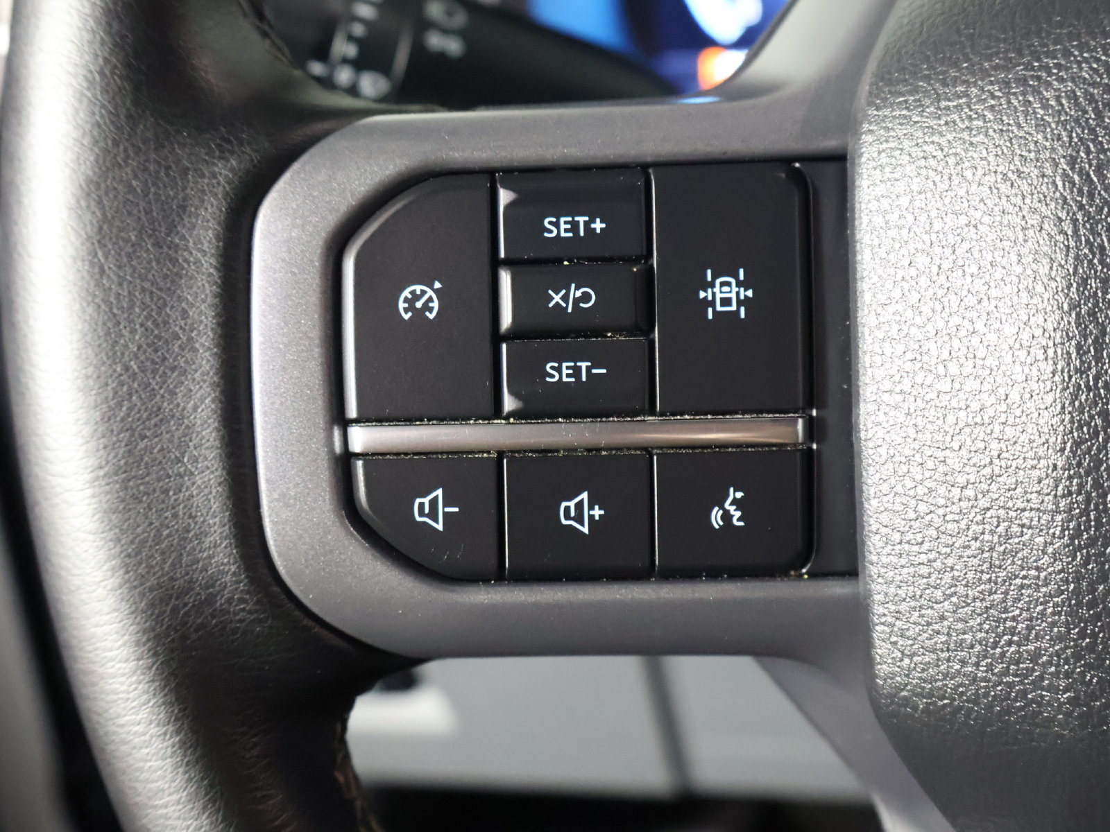 Used 2024 Ford F150 XLT RWD image 36