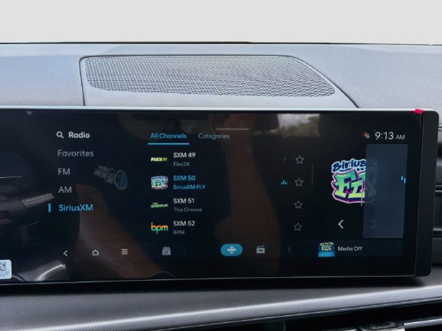 New 2027 Hyundai Santa Fe SE FWD image 14