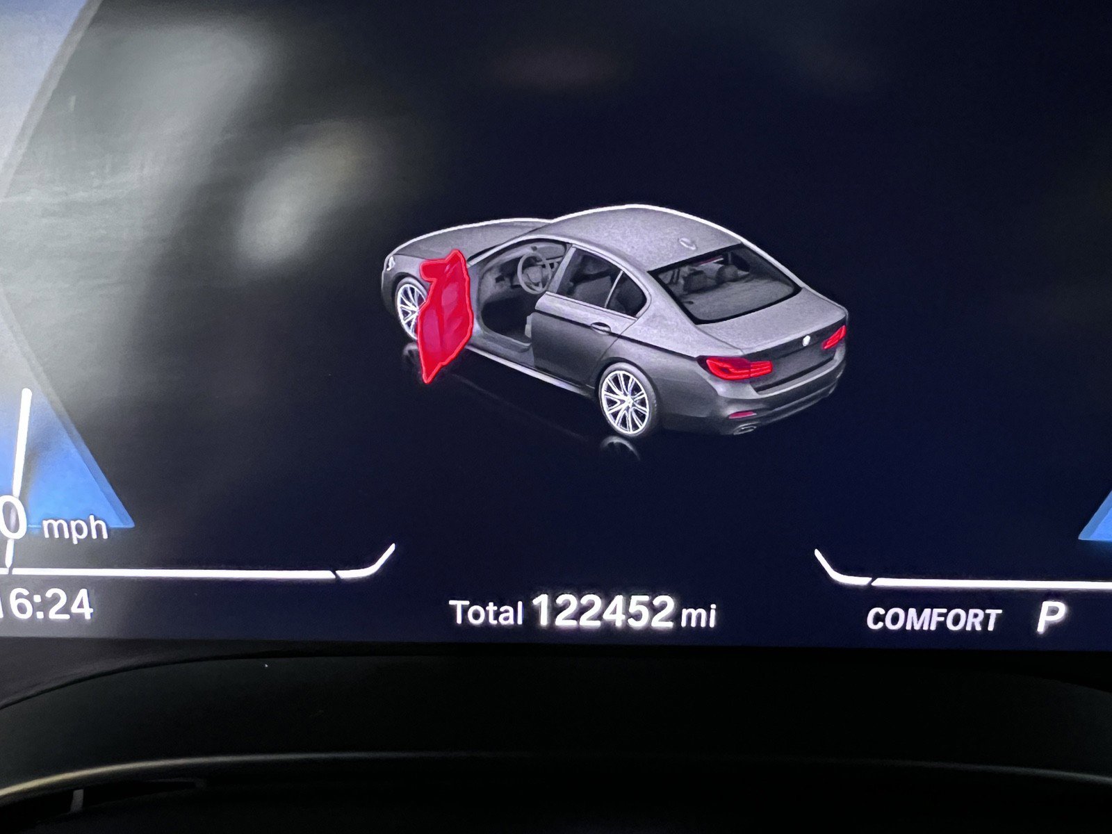 Used 2020 BMW 530e w/ M Sport Package RWD image 12