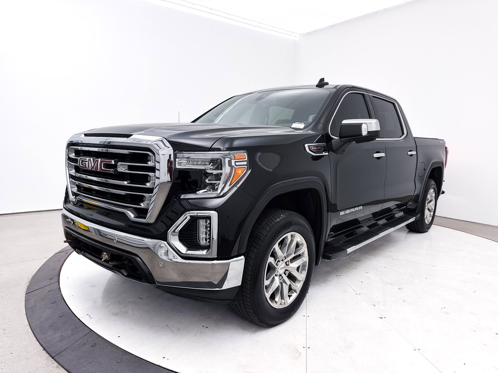 Used 2019 GMC Sierra 1500 SLT w/ SLT Premium Plus Package image 15