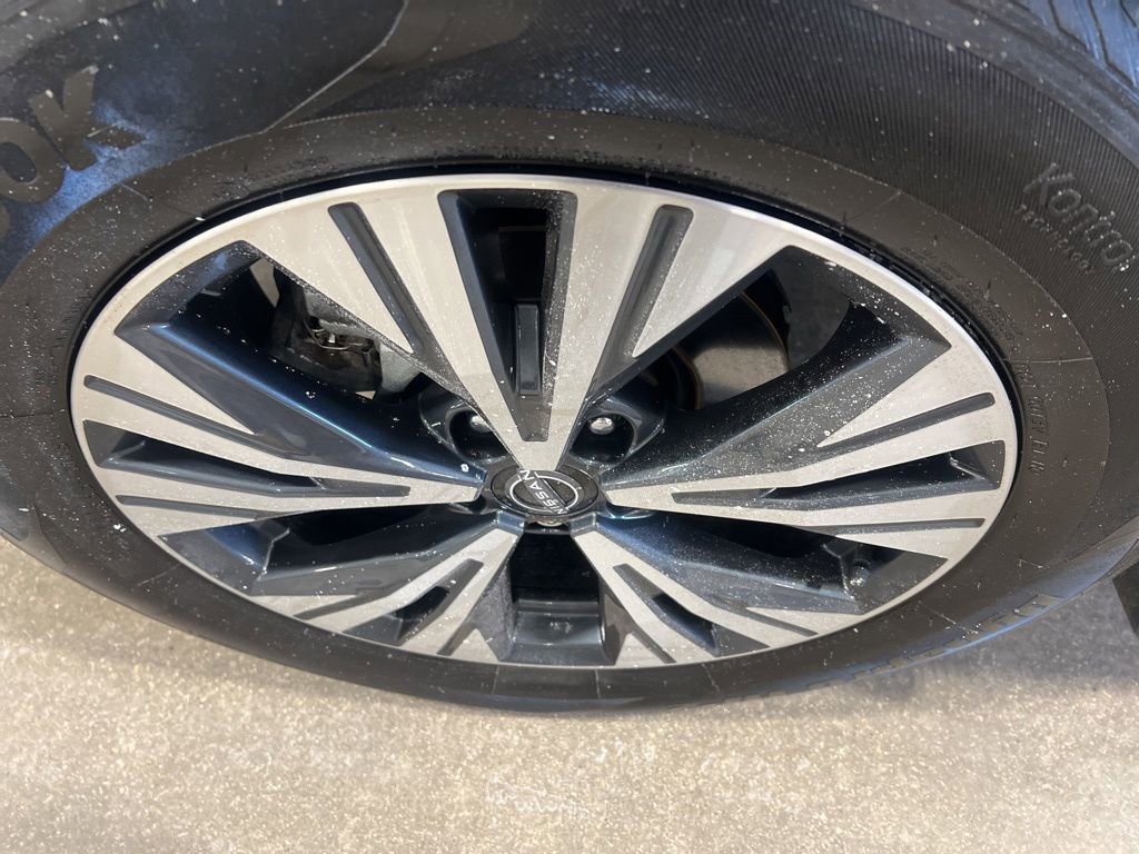 Certified 2023 Nissan Rogue SV w/ SV Premium B Package image 44