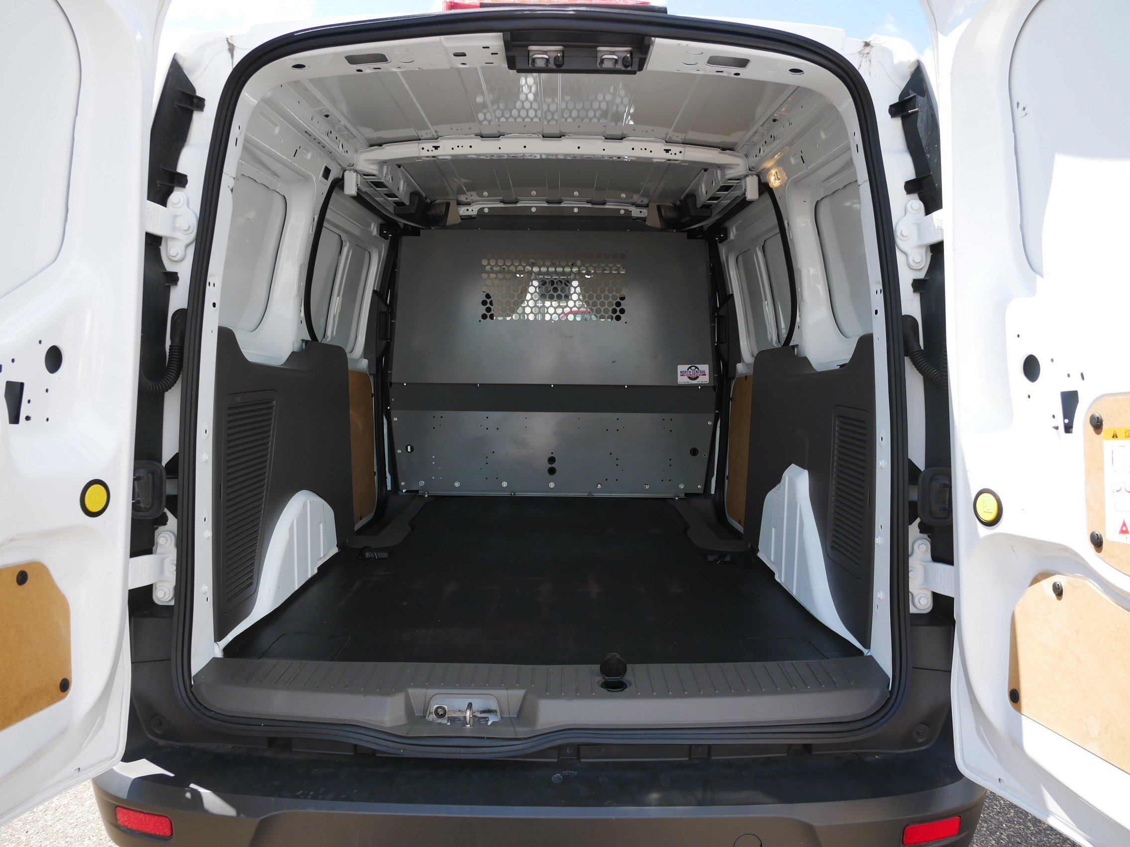 Certified 2022 Ford Transit Connect XL FWD image 18