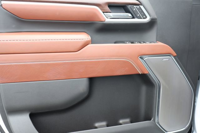 New 2026 GMC Sierra 3500 Denali Ultimate AWD/4WD image 12