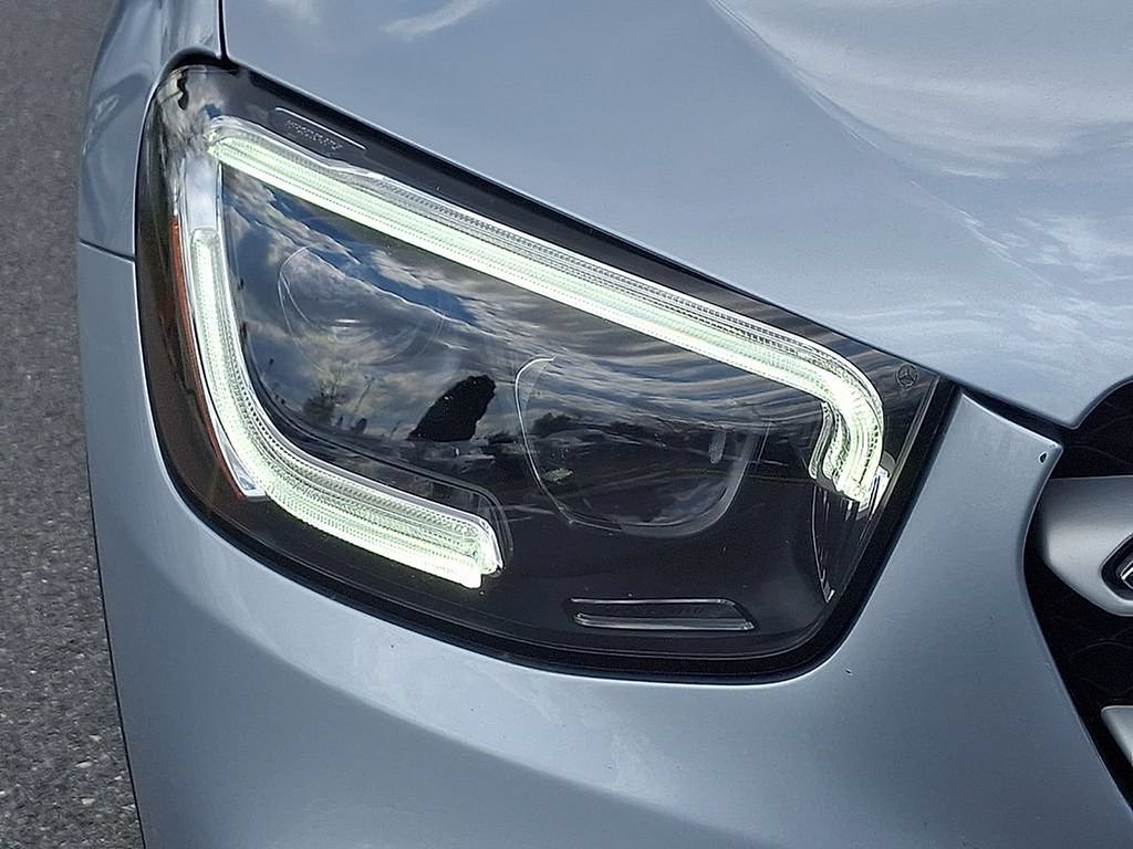 Used 2022 Mercedes-Benz GLC 300 4MATIC image 13