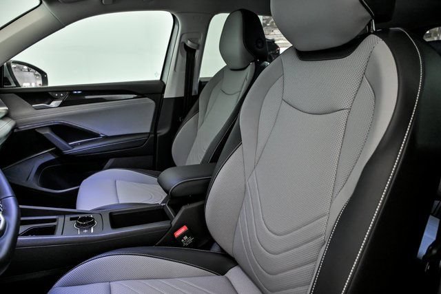 New 2026 Volkswagen Tiguan SE AWD/4WD image 7