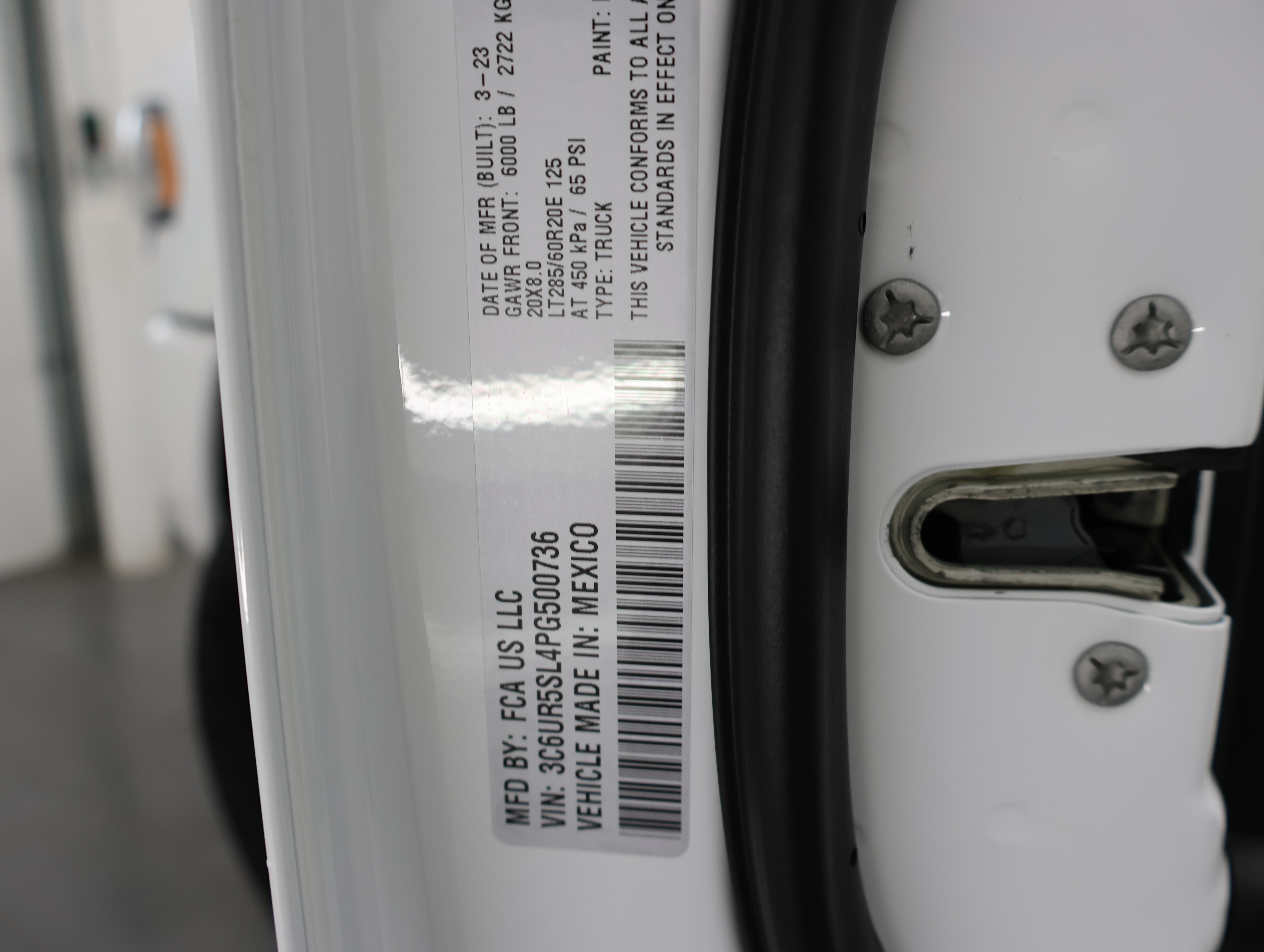 Used 2023 RAM 2500 Limited AWD/4WD image 78