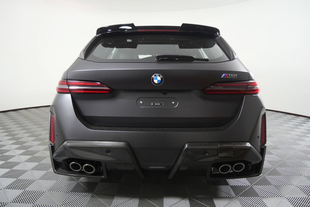 New 2027 BMW M5 Touring AWD/4WD image 4